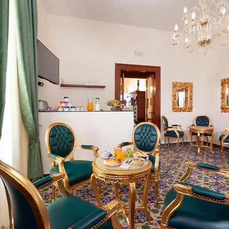Отель Relais Antica Napoli Экстерьер фото
