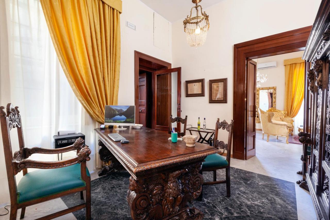 Отель Relais Antica Napoli Экстерьер фото