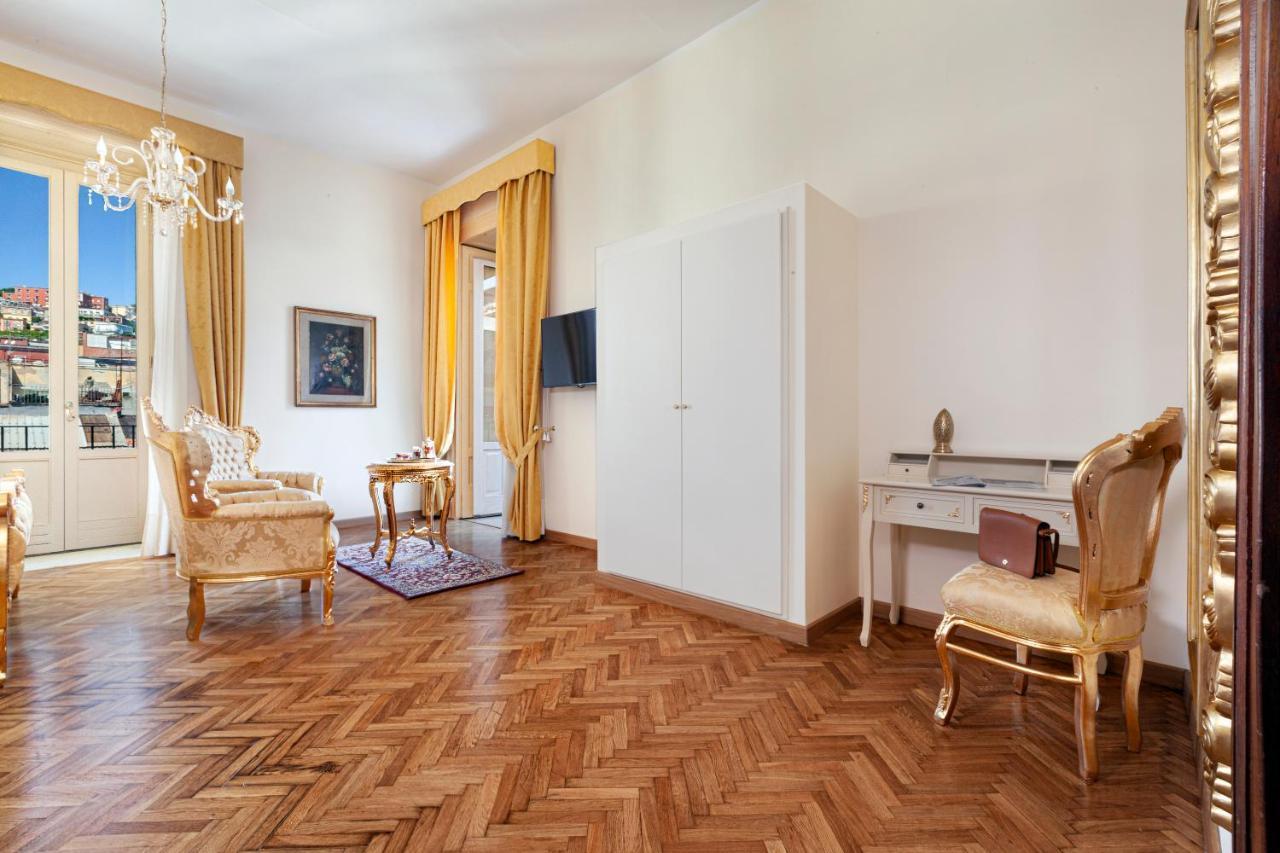 Отель Relais Antica Napoli Экстерьер фото