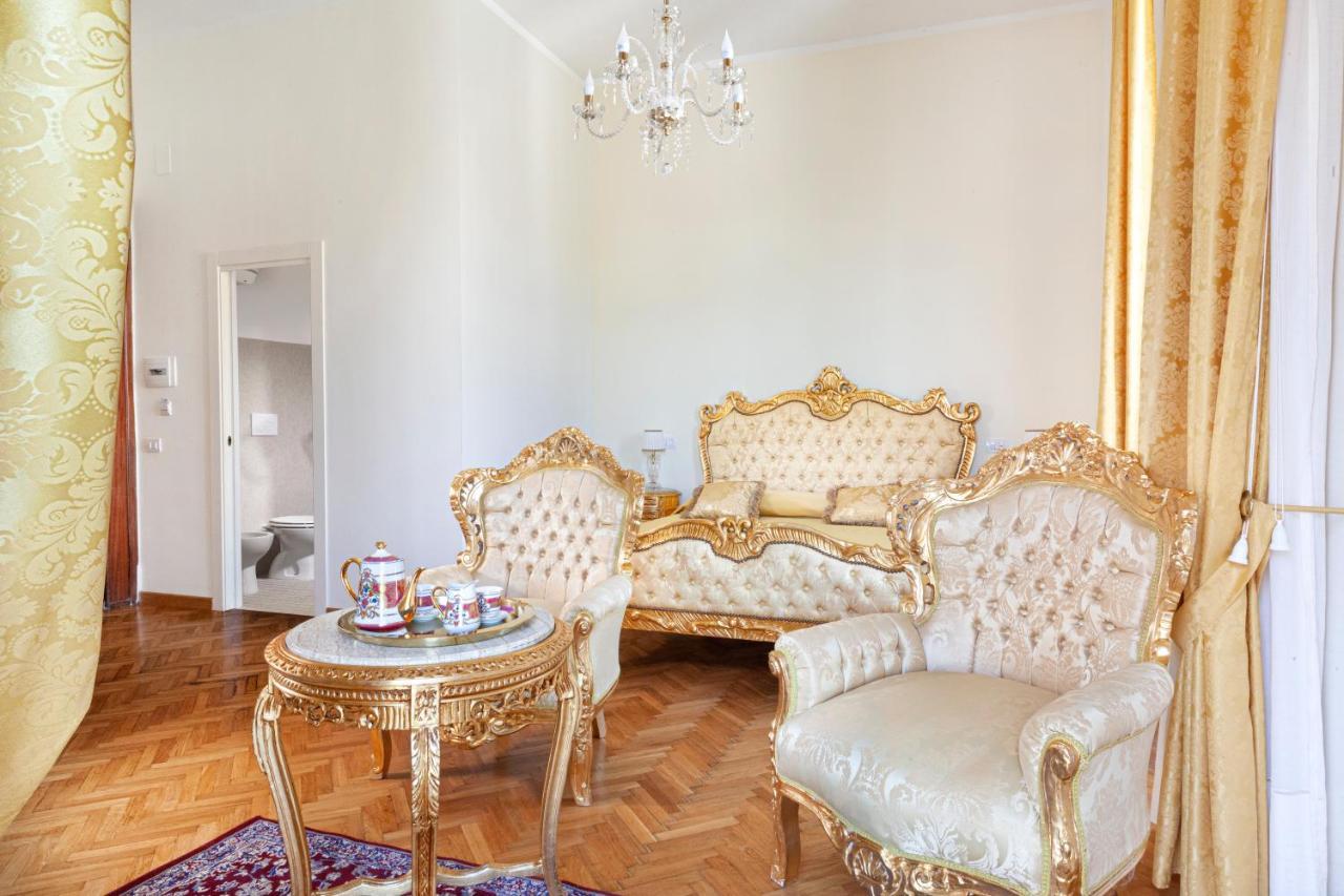 Отель Relais Antica Napoli Экстерьер фото